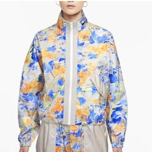 NIKE Sportswear Women’s Size Large Woven Floral Track Jacket Windbreaker Size M